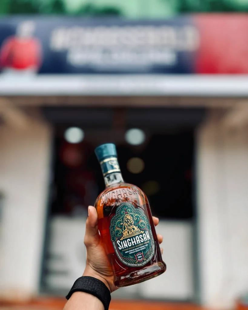 Singhasan Whisky Price in India