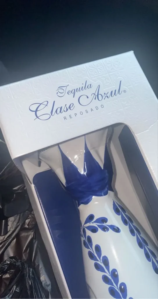 Azul Bottle