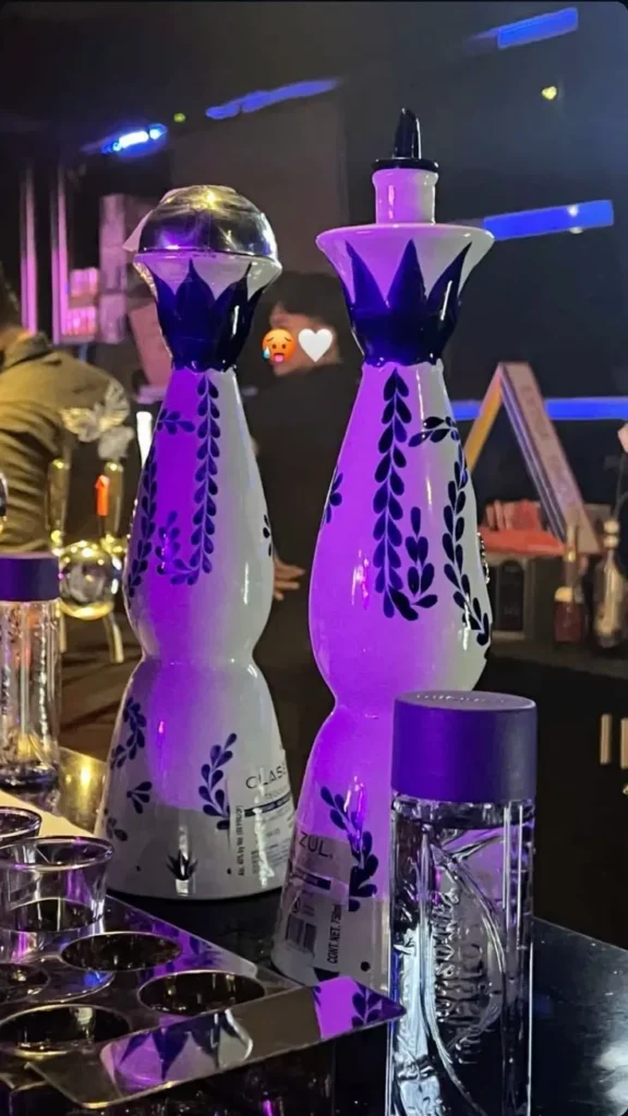 Azul Bottle Price